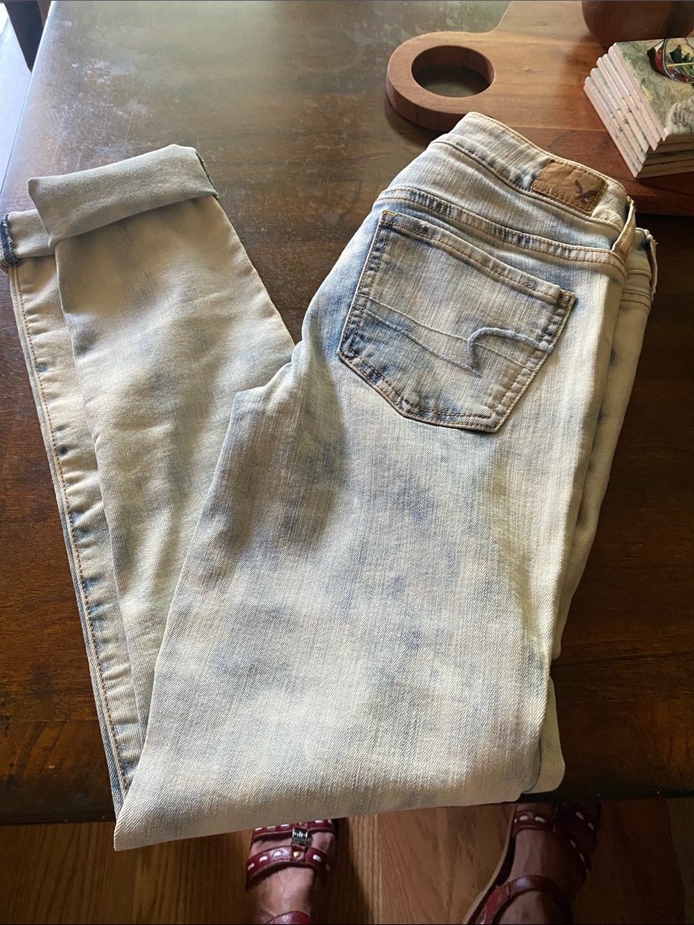 American Eagle Outfitters Light Blue Skinny Jeans 80’s wash size 4 NWT